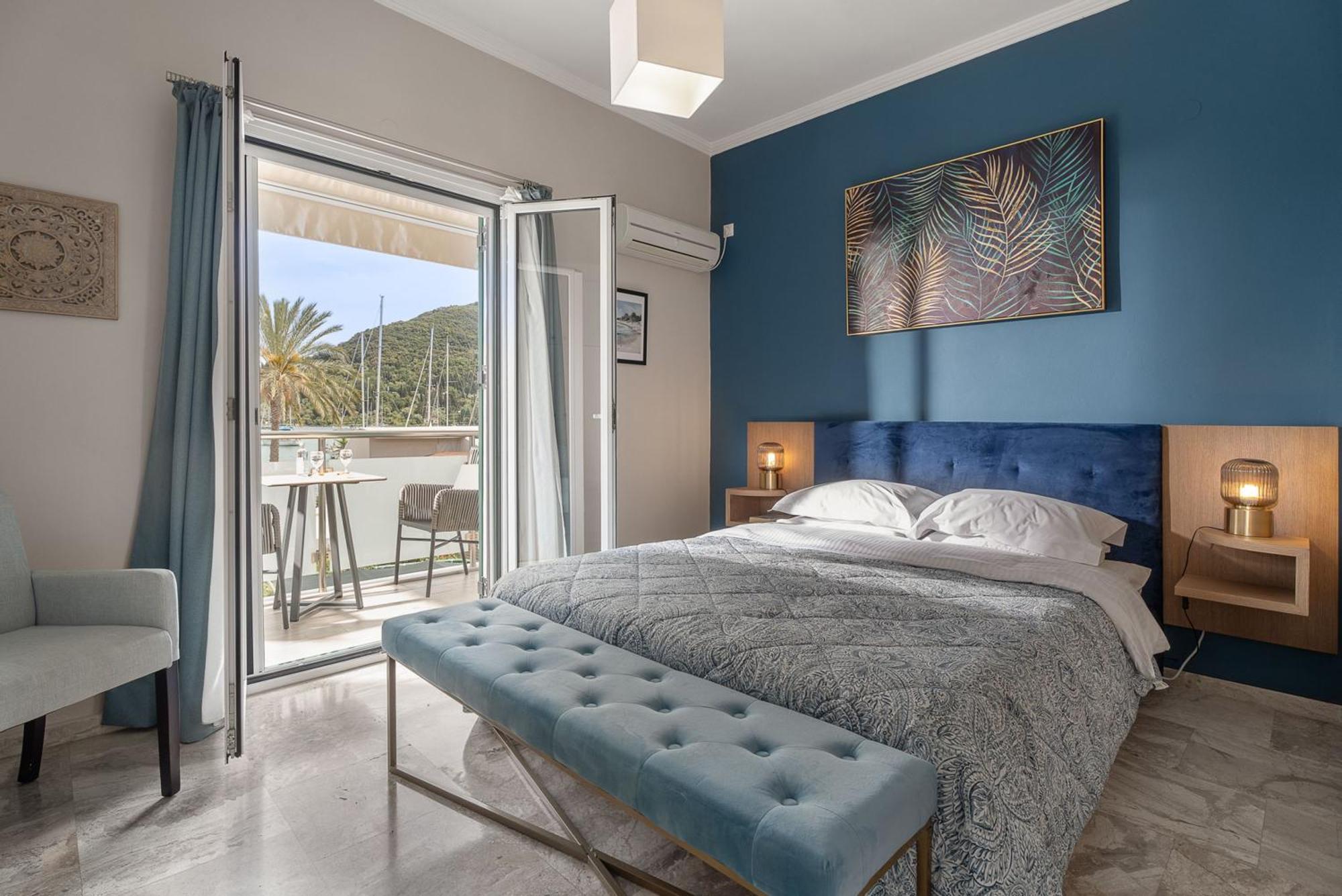 Captain'S Seafront Apartments Nydri  Exterior photo